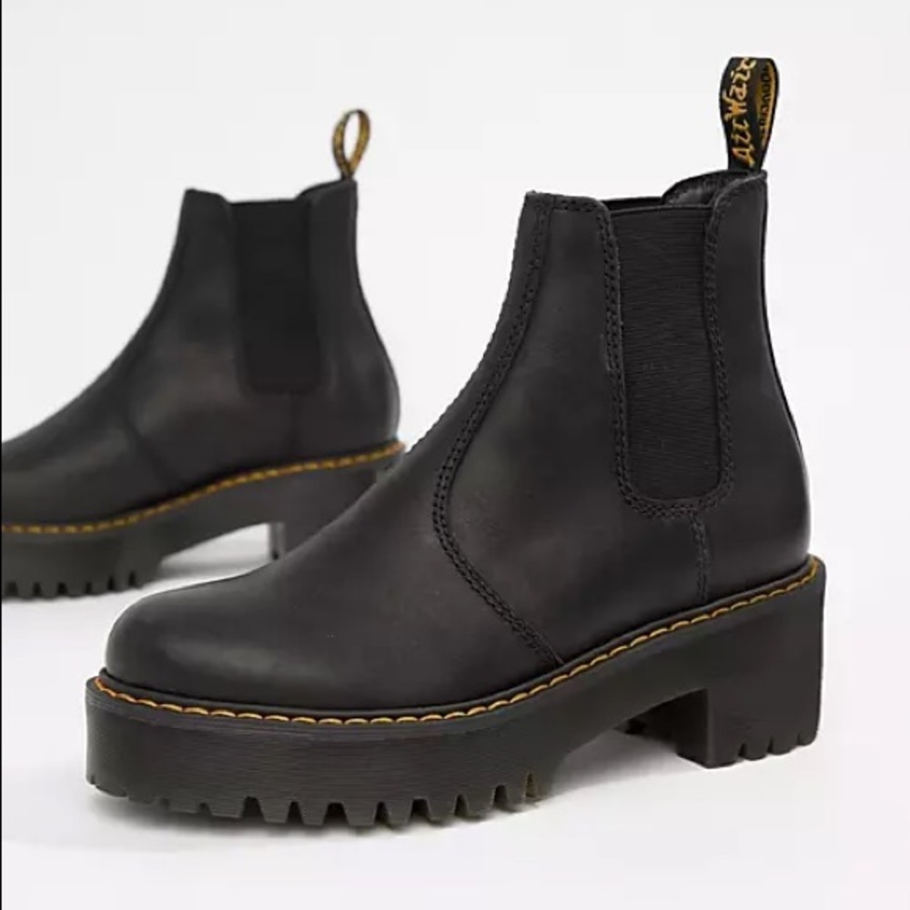 Dr. Martens Rometty Chelsea Boots